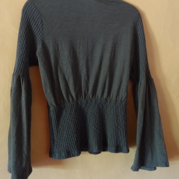 Amadi for Anthropologie Bell-Sleeved Top NWT M - Picture 5 of 6